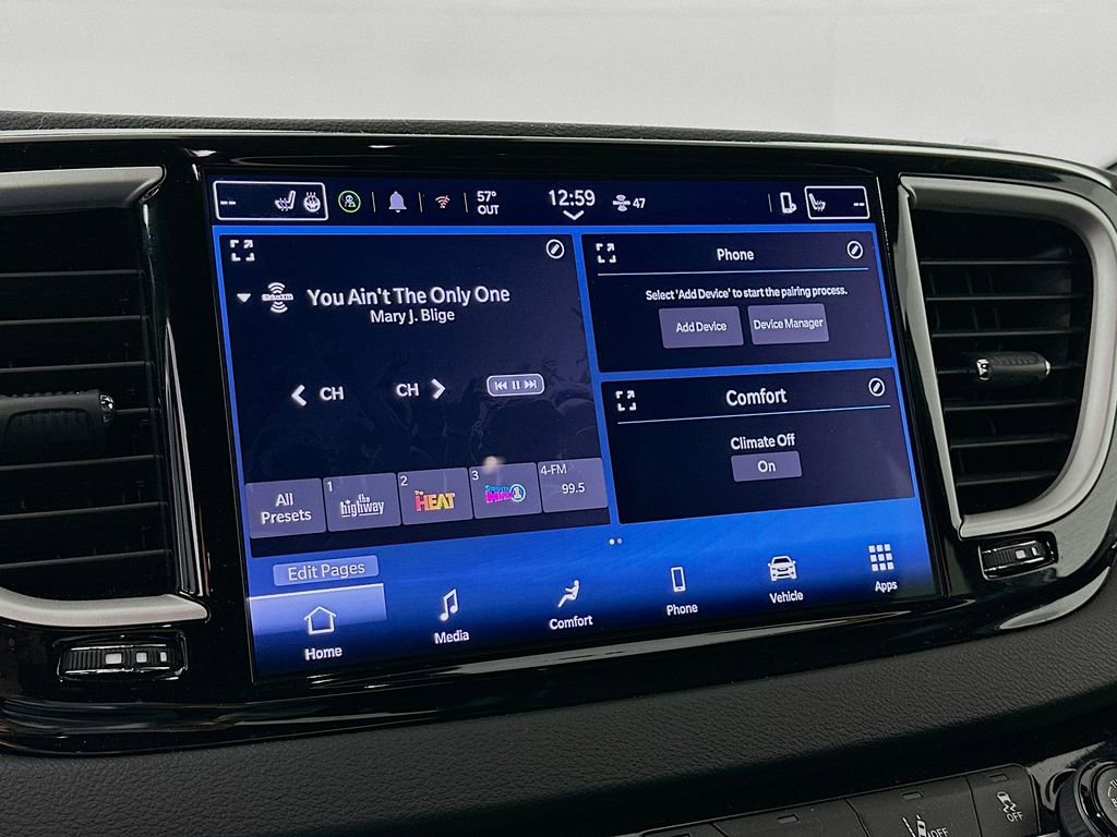 Used 2025 Chrysler Pacifica Select FWD image 20