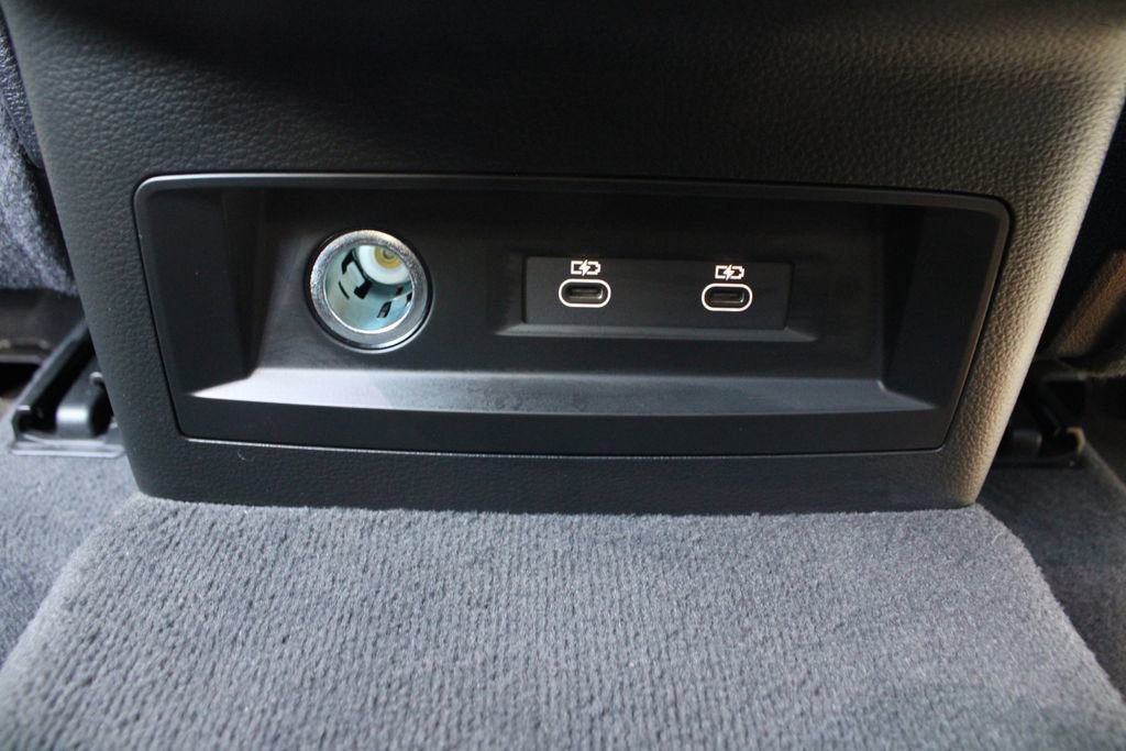 Used 2023 Audi Q7 3.0T Premium Plus image 33