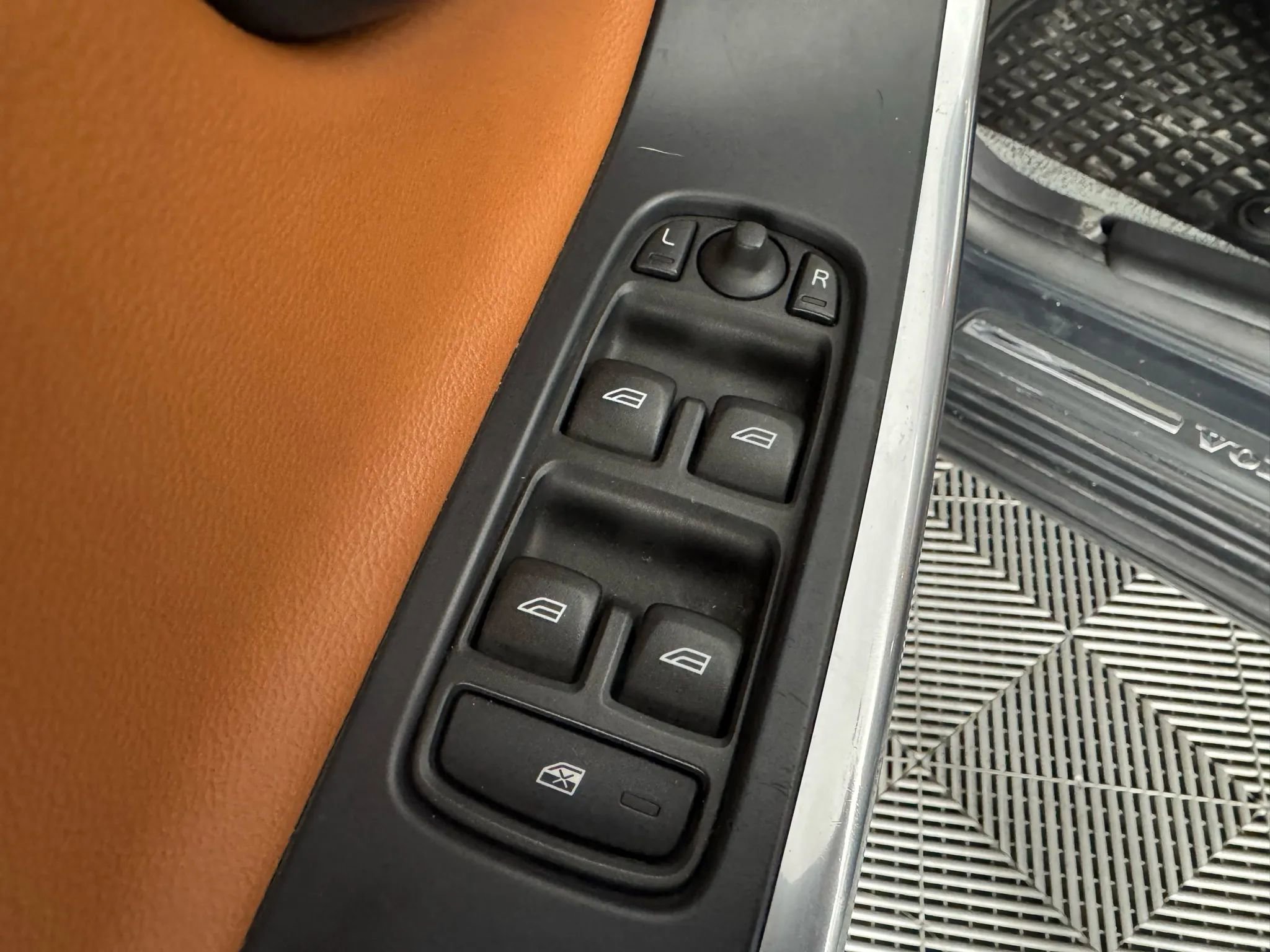 Used 2015 Volvo S60 T5 Premier image 40