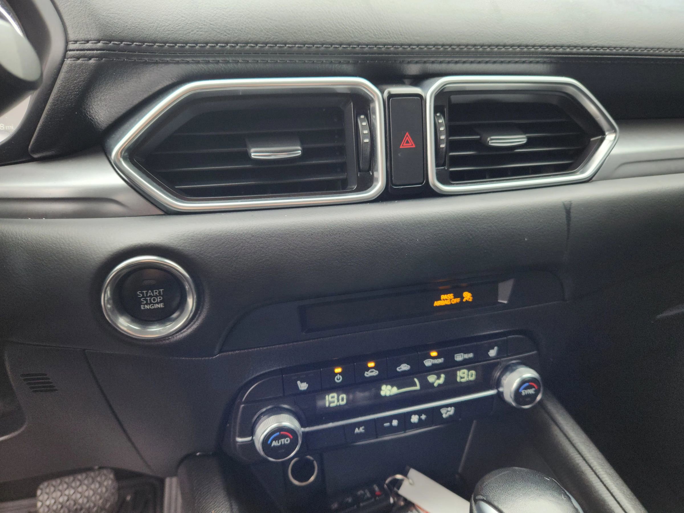 Used 2019 MAZDA CX-5 Touring image 15