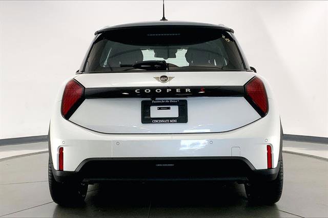 Certified 2025 MINI Cooper S image 3