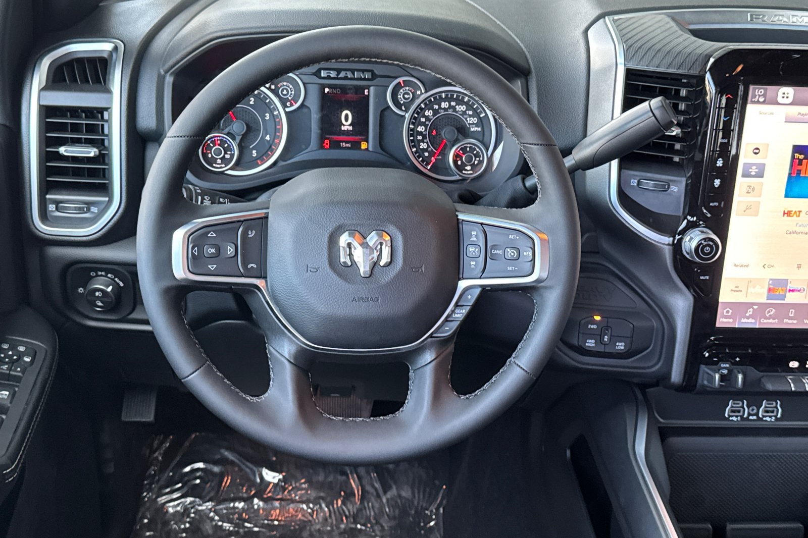 New 2026 RAM 3500 Big Horn AWD/4WD image 13