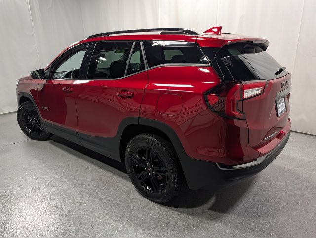 Used 2023 GMC Terrain AT4 AWD/4WD image 6