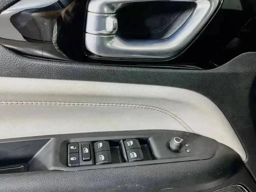 Used 2022 Jeep Compass Limited AWD/4WD image 79