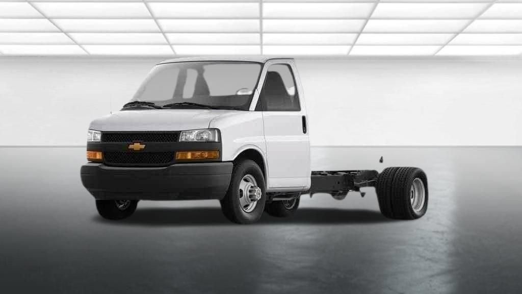 New 2026 Chevrolet Express 3500 w/ Power Convenience Package RWD image 15