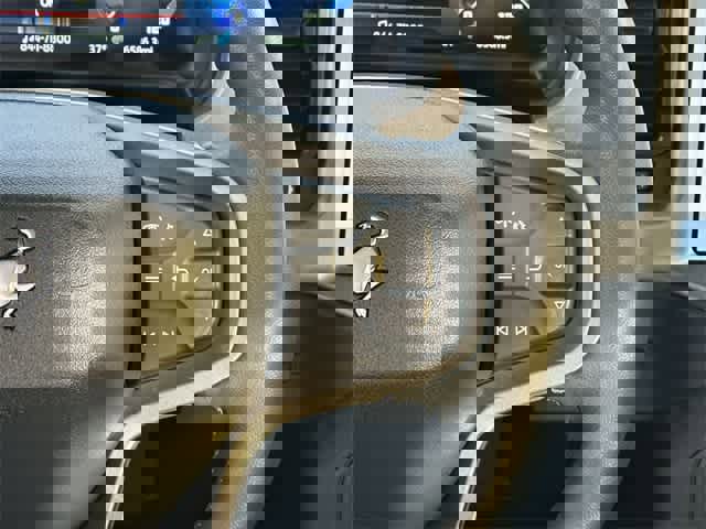 Used 2025 Ford Bronco Outer Banks image 9