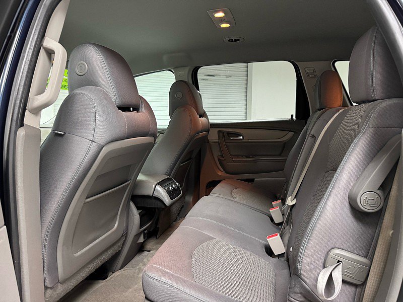 Used 2016 Chevrolet Traverse LS AWD/4WD image 11