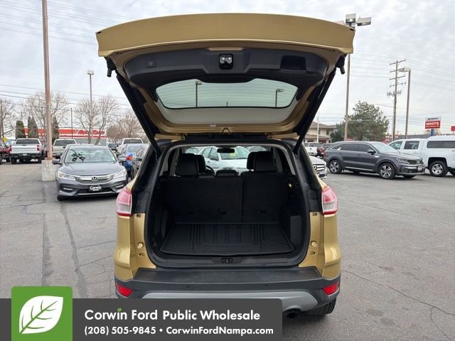 Used 2015 Ford Escape Titanium w/ Canadian Touring Package image 30