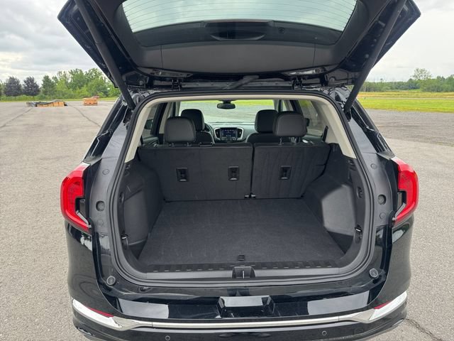 Used 2023 GMC Terrain Denali AWD/4WD image 19