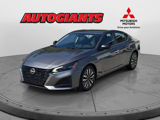 Used 2024 Nissan Altima 2.5 SV FWD image 7