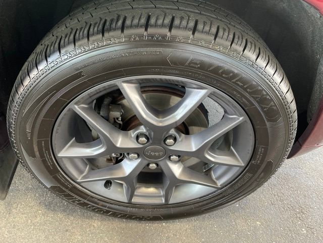 Used 2019 Jeep Grand Cherokee Limited X AWD/4WD image 14