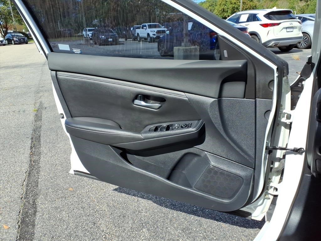 Used 2021 Nissan Sentra SV image 16