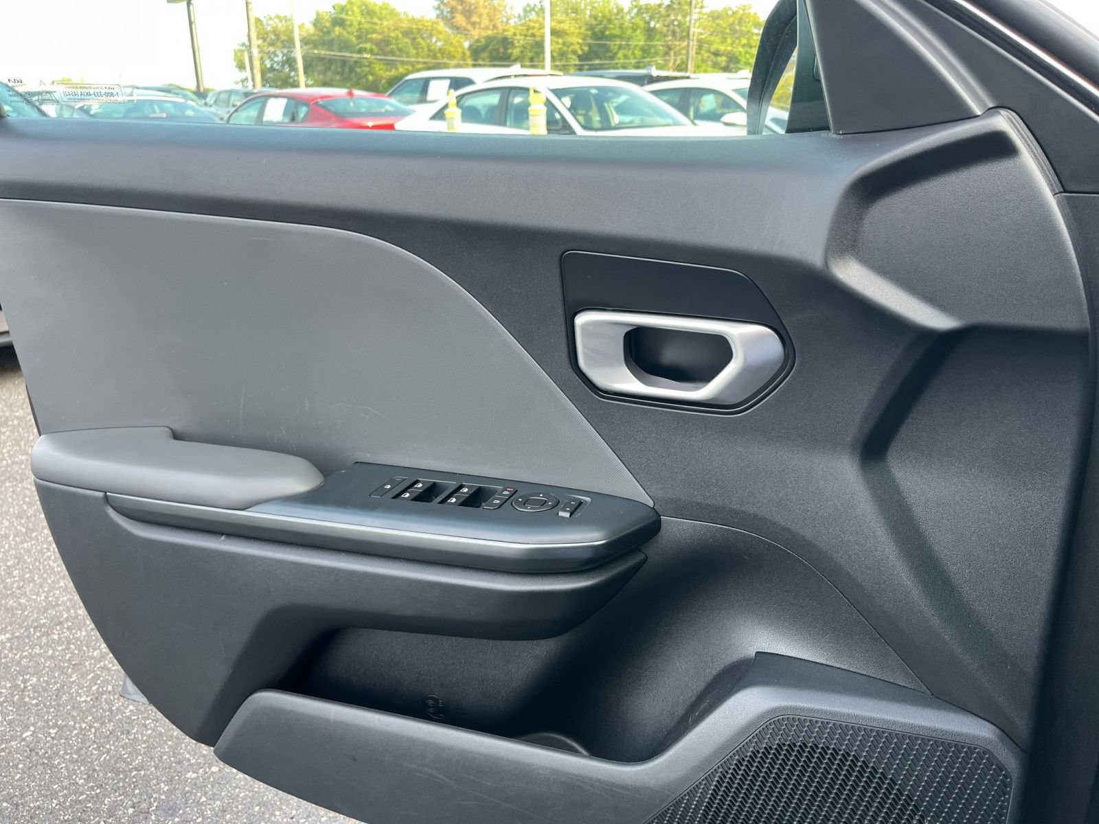 Used 2025 Kia K4 FWD image 18