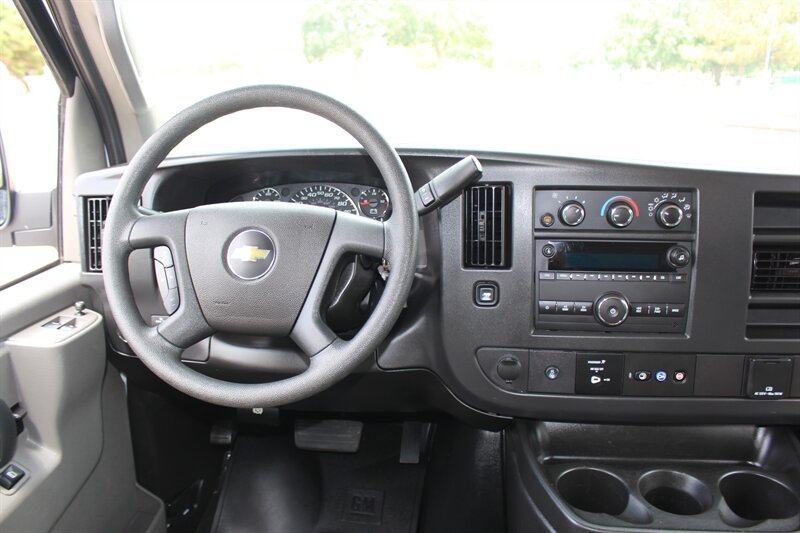 Used 2025 Chevrolet Express 3500 LS RWD image 14