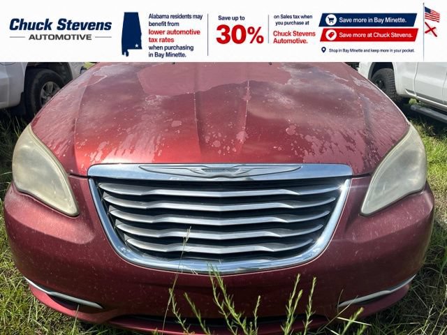 Used 2011 Chrysler 200 Touring FWD image 3