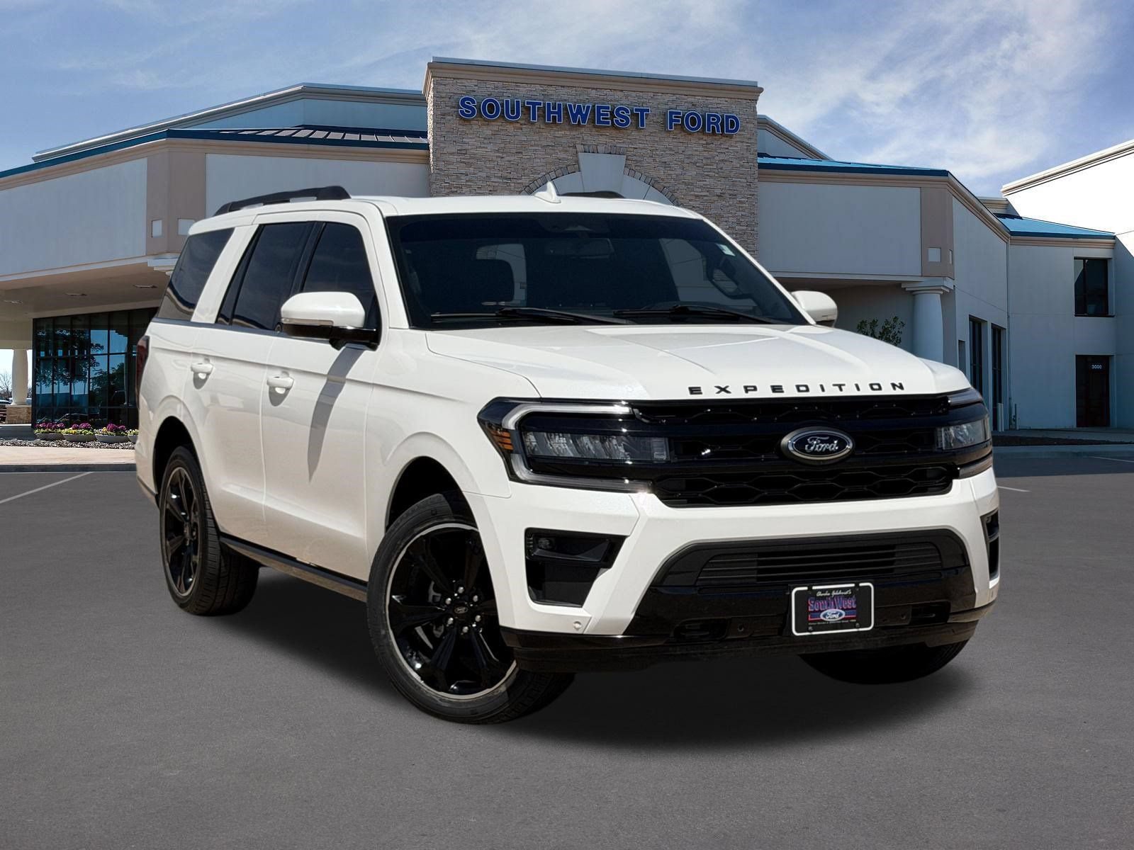 Used 2023 Ford Expedition Limited AWD/4WD image 1