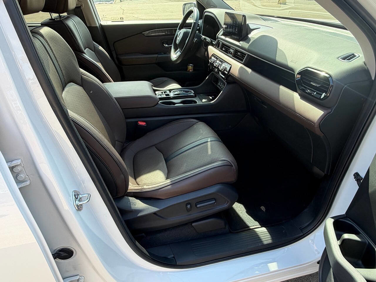 Used 2023 Honda Pilot Elite image 19