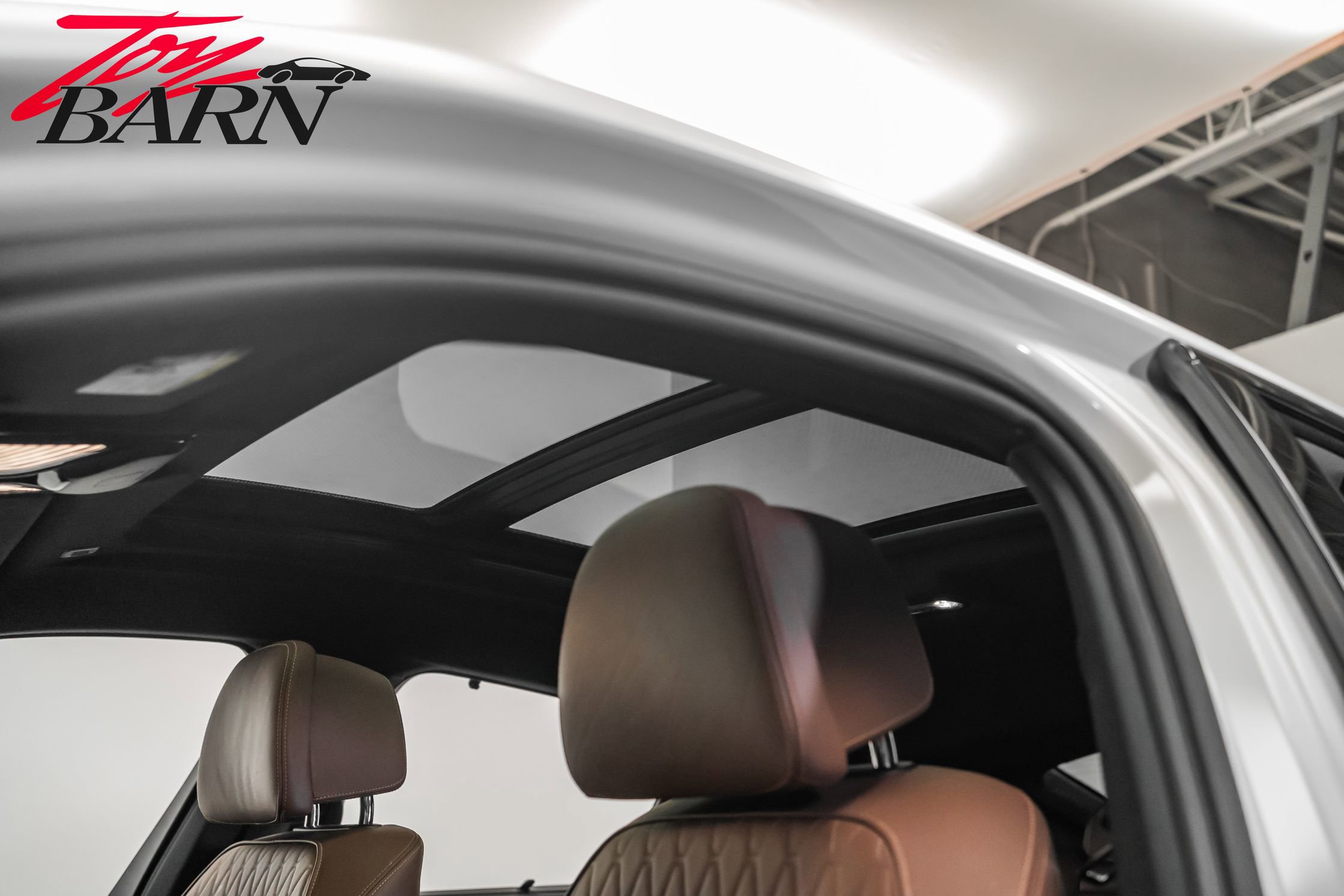 Used 2022 BMW X6 xDrive40i w/ Executive Package image 25