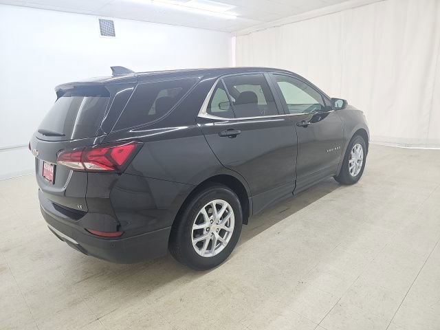 Used 2024 Chevrolet Equinox LT w/ LPO, Floor Liner Package image 15