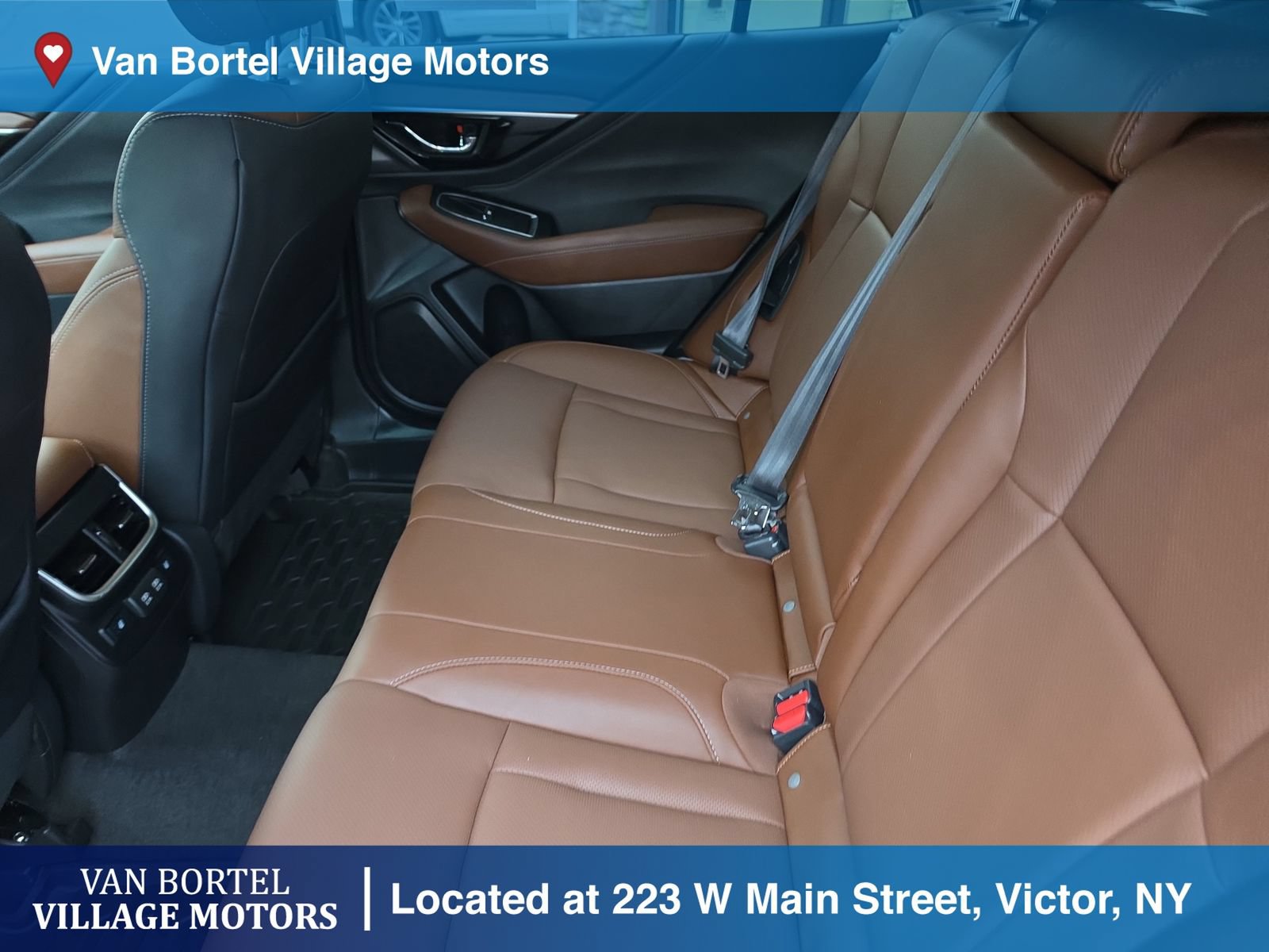Used 2021 Subaru Outback Touring AWD/4WD image 26