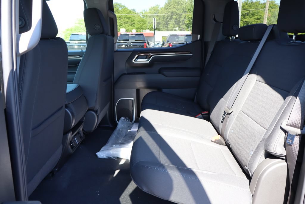 New 2026 Chevrolet Silverado 1500 LT AWD/4WD image 17