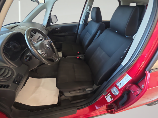Used 2012 Suzuki SX4 AWD Hatchback image 12