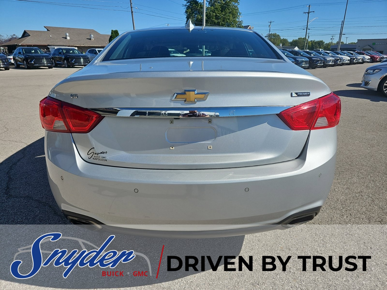 Used 2017 Chevrolet Impala Premier FWD image 6