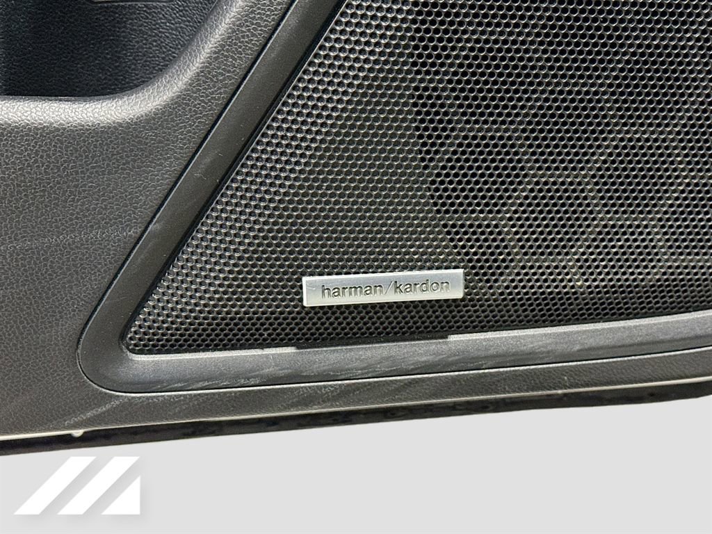 Certified 2023 Subaru Legacy Touring XT AWD/4WD image 22
