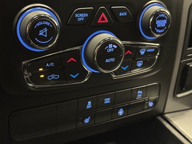 Used 2021 RAM 1500 Warlock AWD/4WD image 29