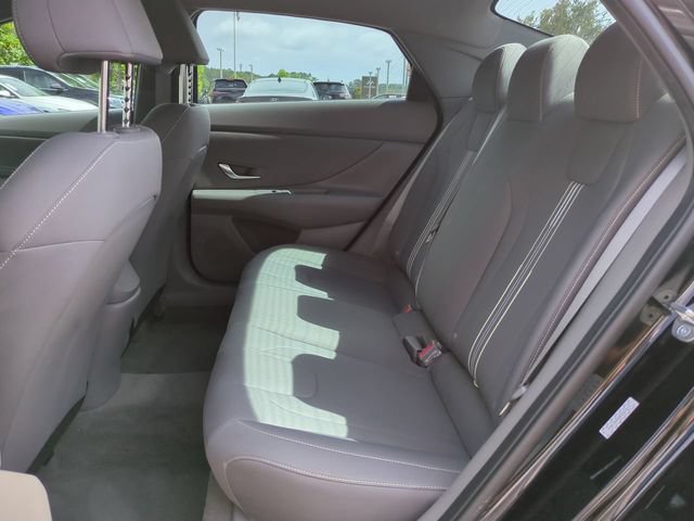 Certified 2023 Hyundai Elantra SEL w/ Convenience Package FWD image 13
