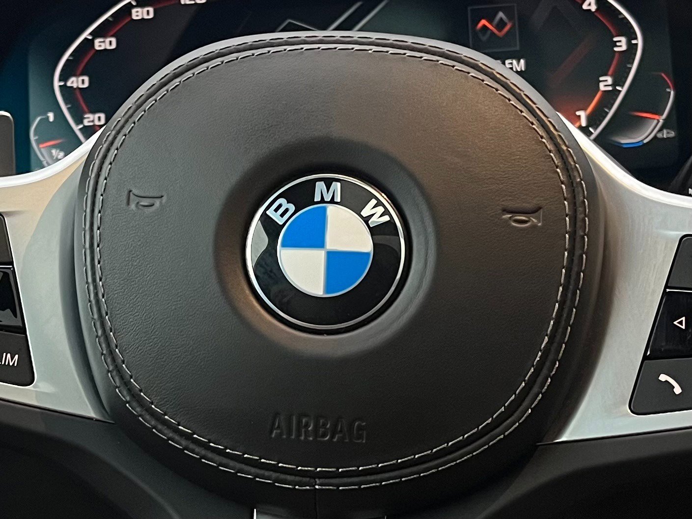 Used 2022 BMW X5 M50i w/ Executive Package image 50