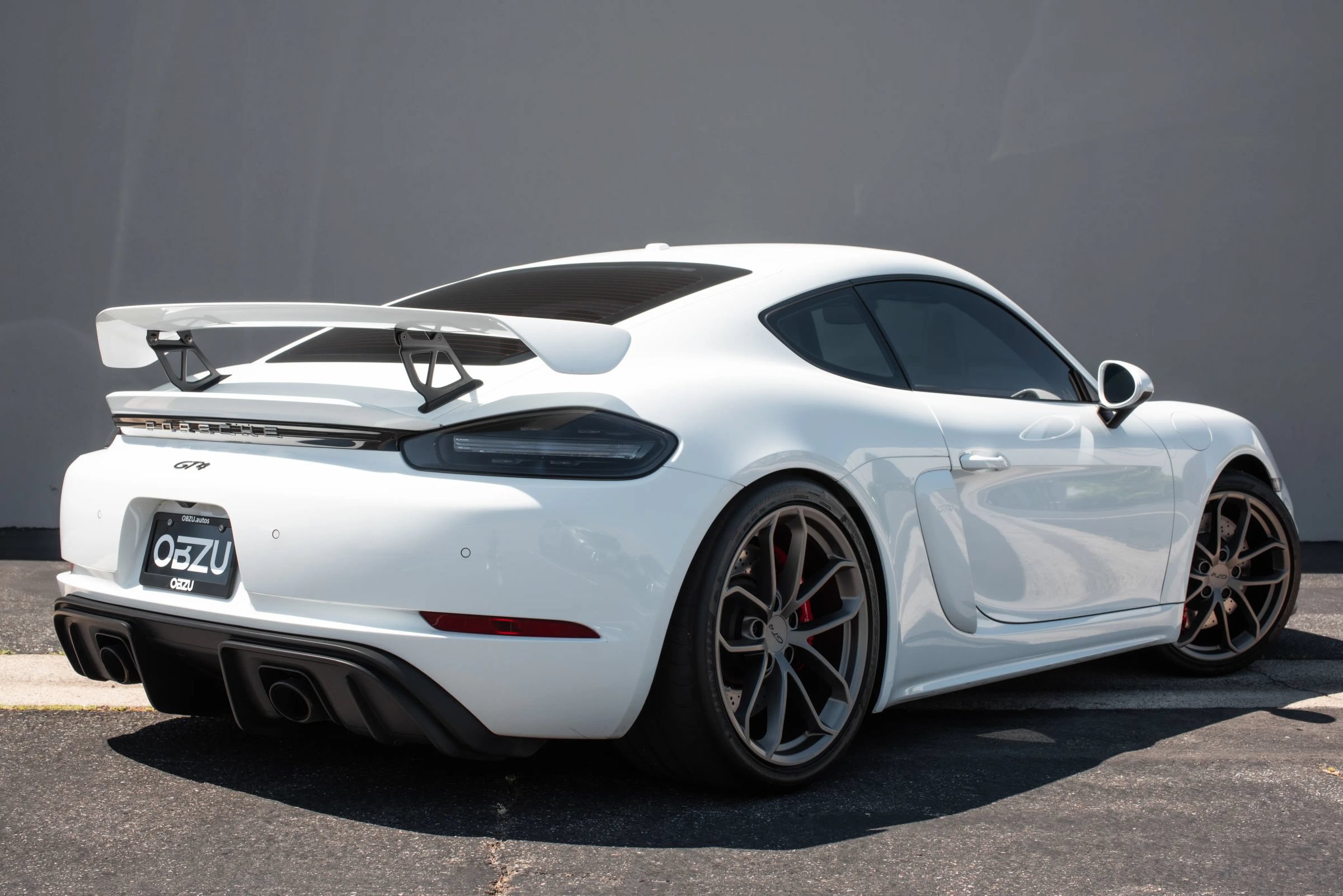 Used 2020 Porsche 718 Cayman GT4 RWD image 29