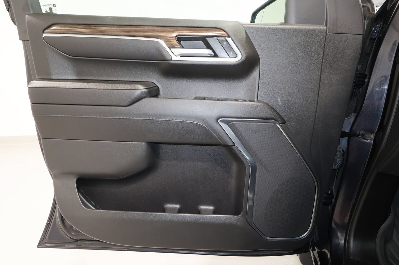 Certified 2023 Chevrolet Silverado 1500 LT Trail Boss w/ LPO, Dark Essentials Package AWD/4WD image 22