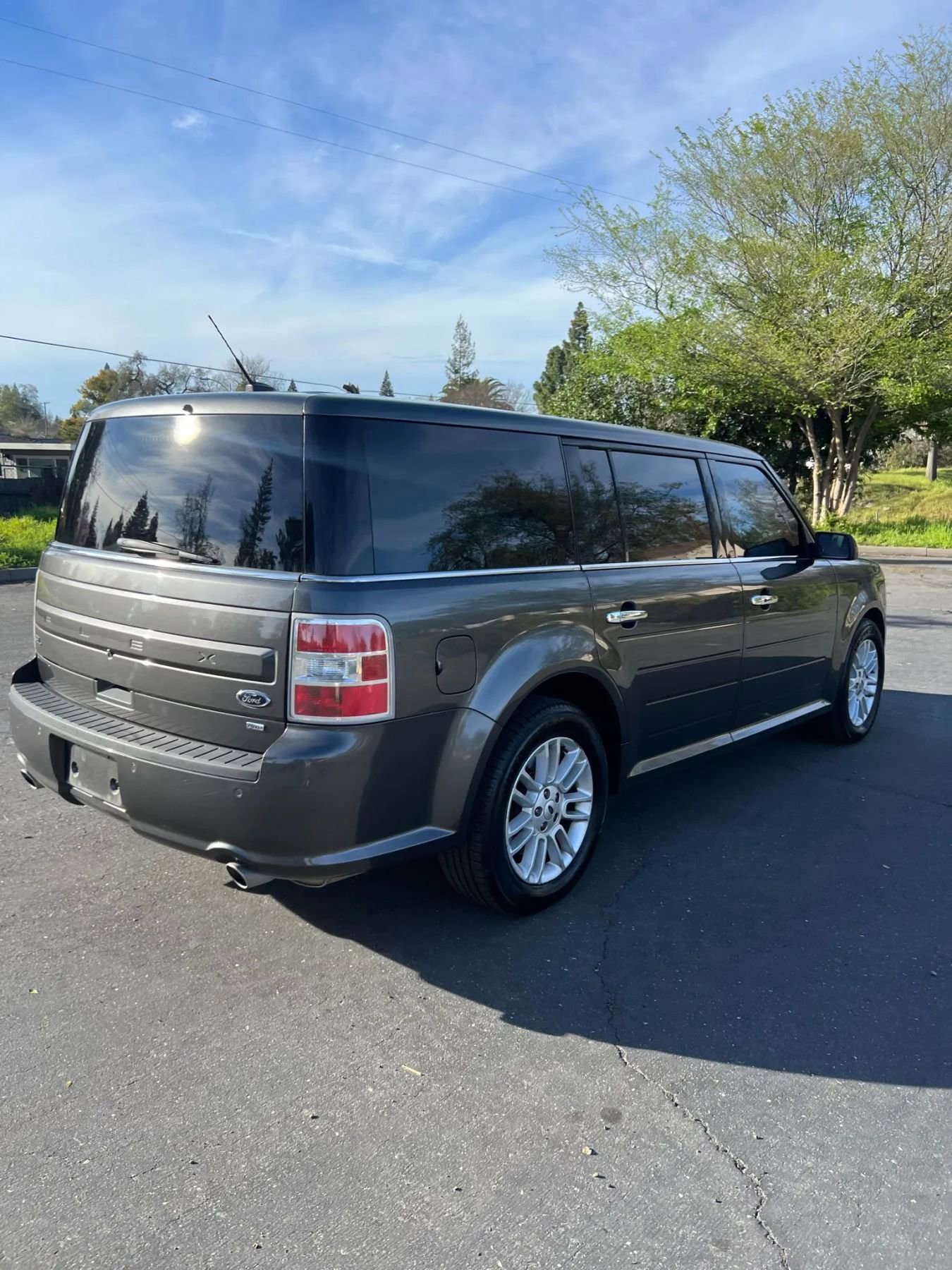 Used 2017 Ford Flex SEL w/ Equipment Group 202A AWD/4WD image 5