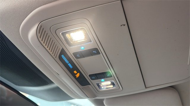 Used 2023 Ford Explorer XLT image 21