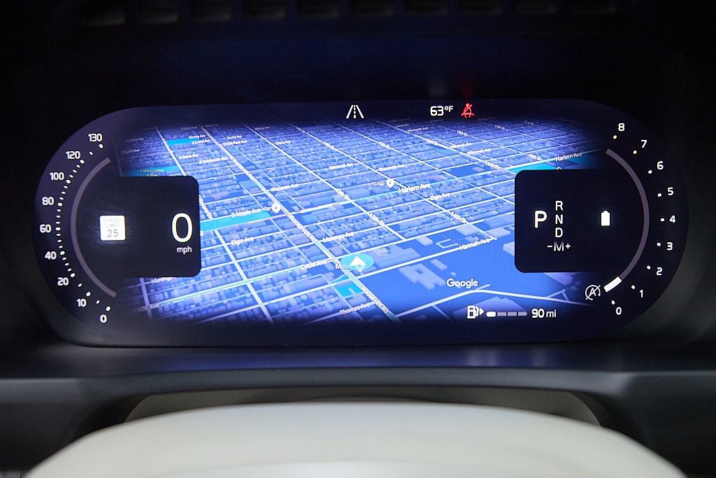 Certified 2023 Volvo XC90 B6 Ultimate w/ Protection Package Premier image 28