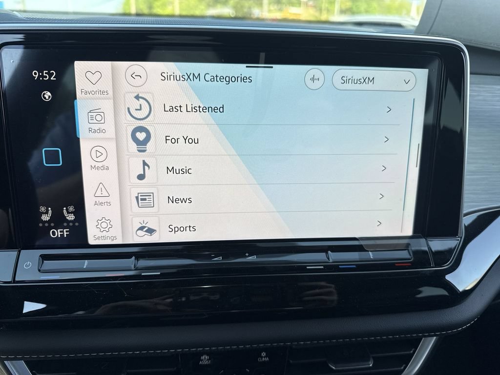 New 2026 Volkswagen Atlas Cross Sport SE AWD/4WD image 15