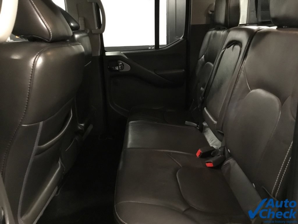 Used 2016 Nissan Frontier PRO-4X w/ Pro-4x Luxury Package AWD/4WD image 34