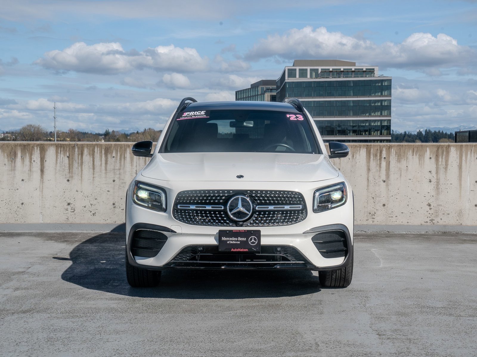 Certified 2023 Mercedes-Benz GLB 250 4MATIC image 2