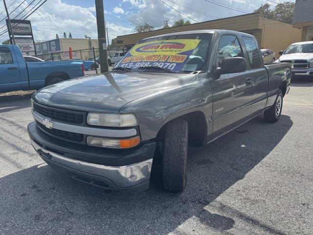 Used 2000 Chevrolet Silverado 1500 2WD Extended Cab image 3
