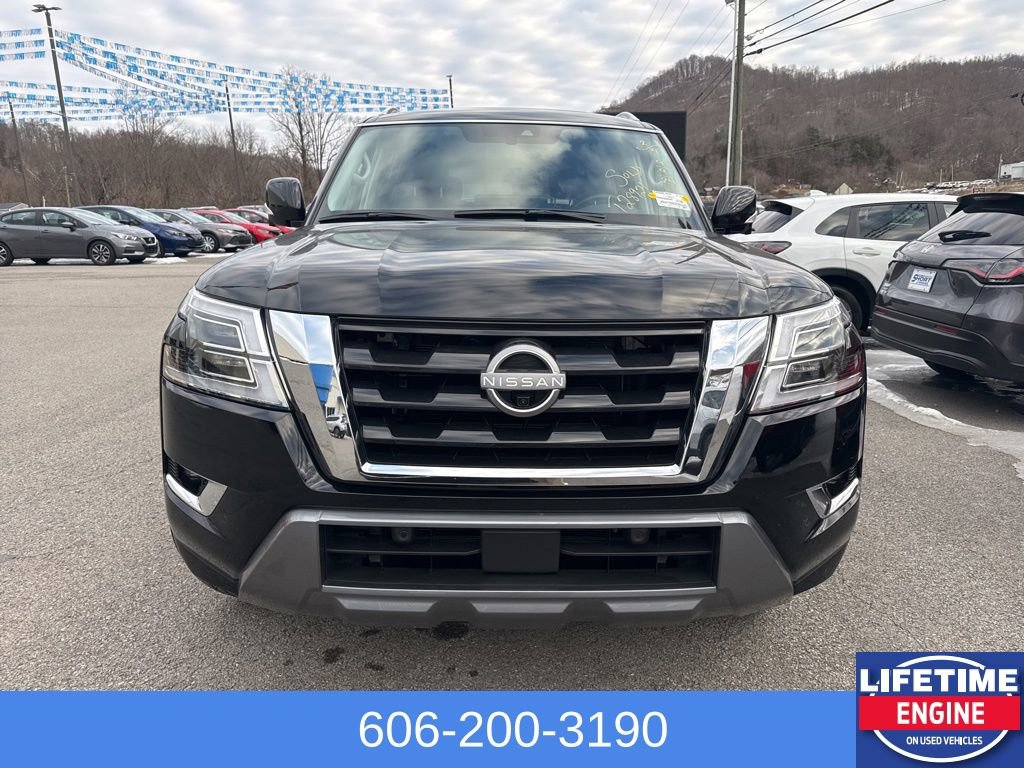 Used 2024 Nissan Armada SL w/ Captain's Chairs Package image 2