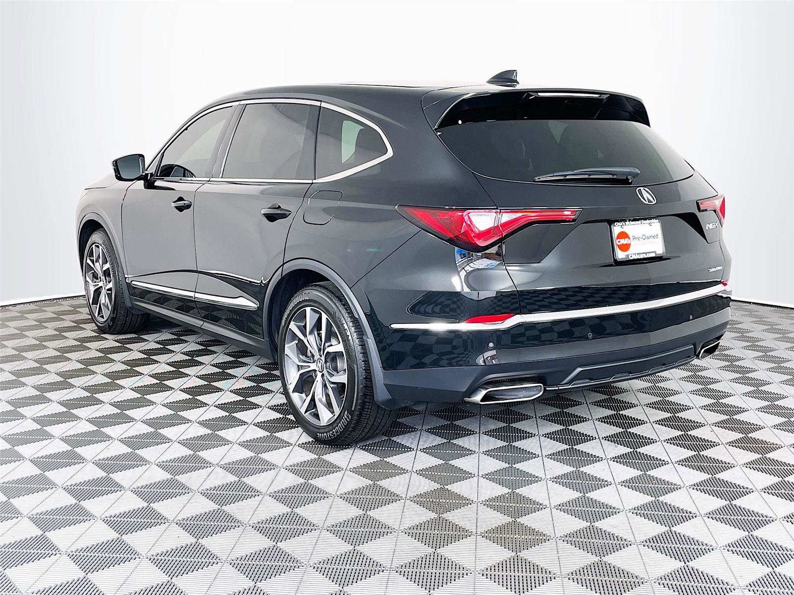 Used 2024 Acura MDX SH-AWD w/ Technology Package image 6