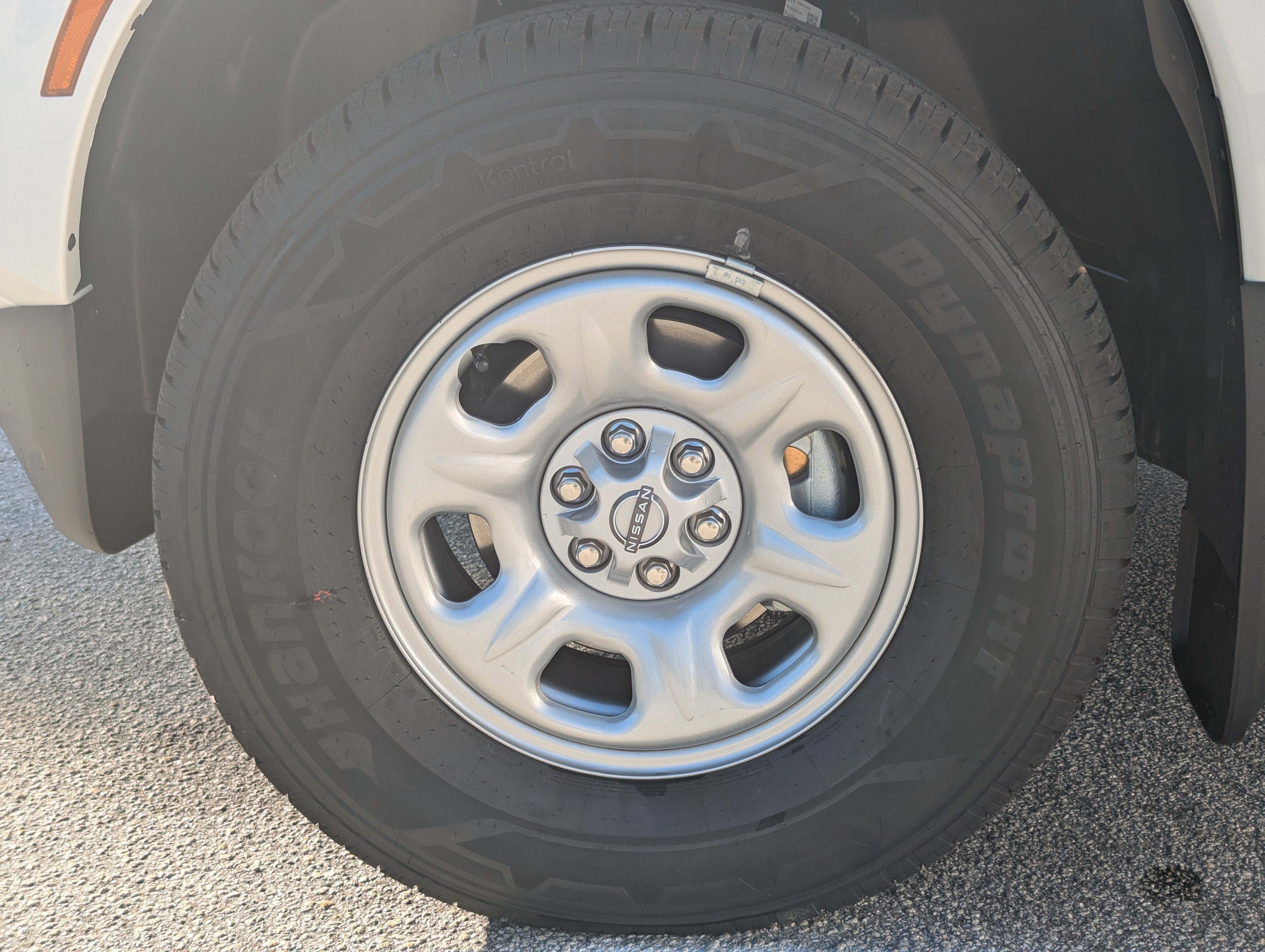 New 2026 Nissan Frontier S image 12