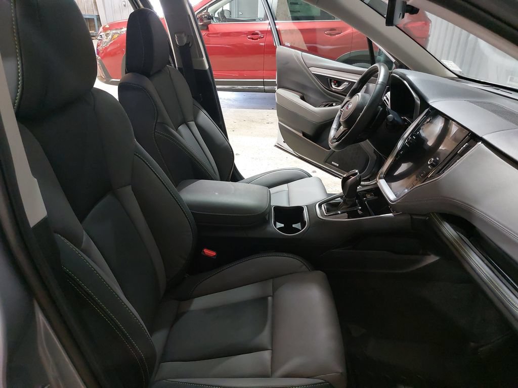 Certified 2024 Subaru Outback Onyx Edition AWD/4WD image 10