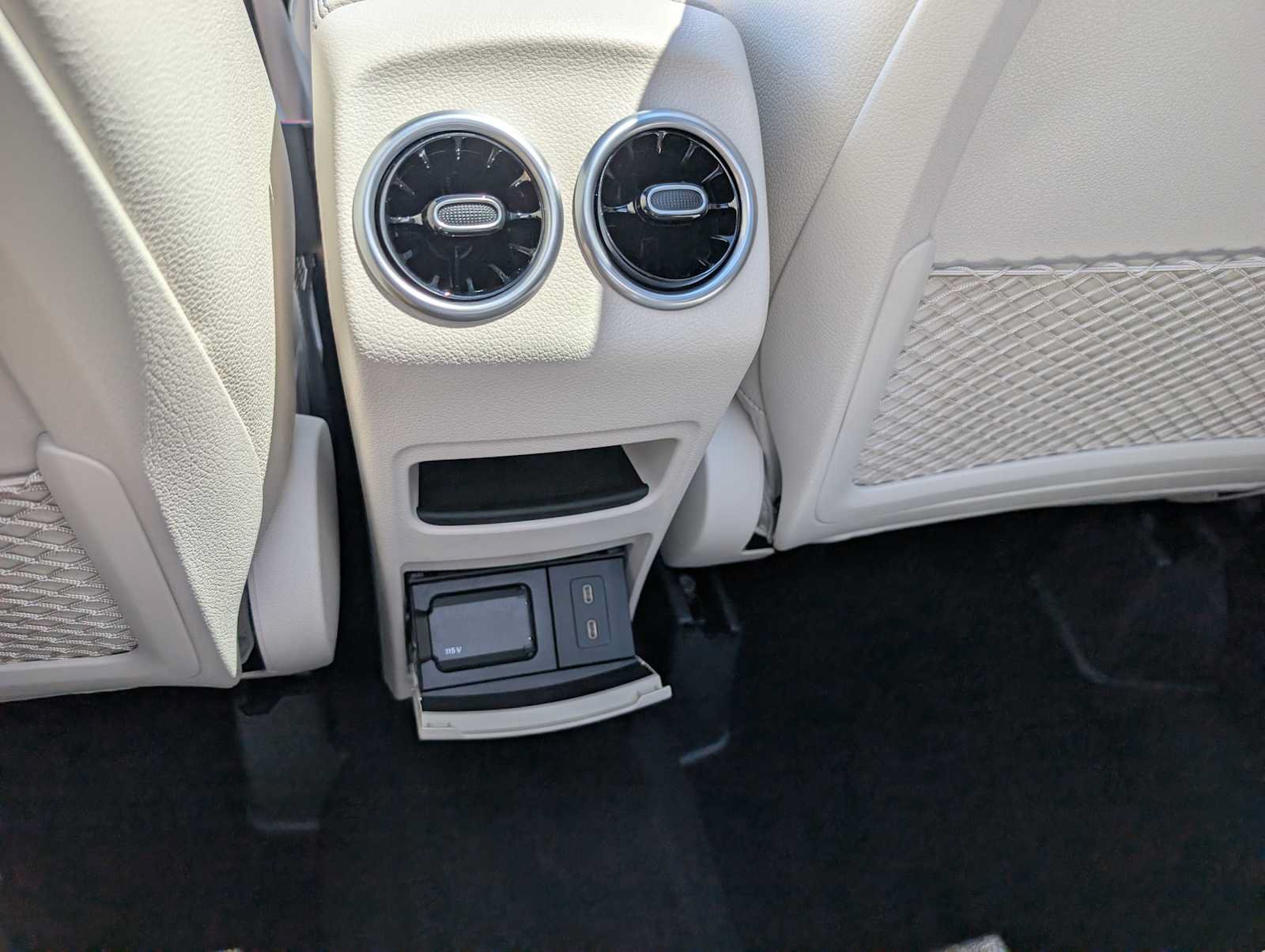 New 2026 Mercedes-Benz GLA 250 4MATIC image 16