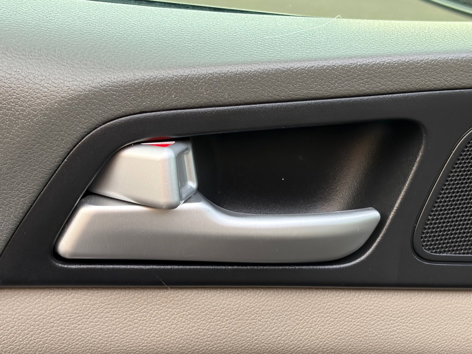 Certified 2018 Kia Sportage EX w/ EX Technology Package image 9