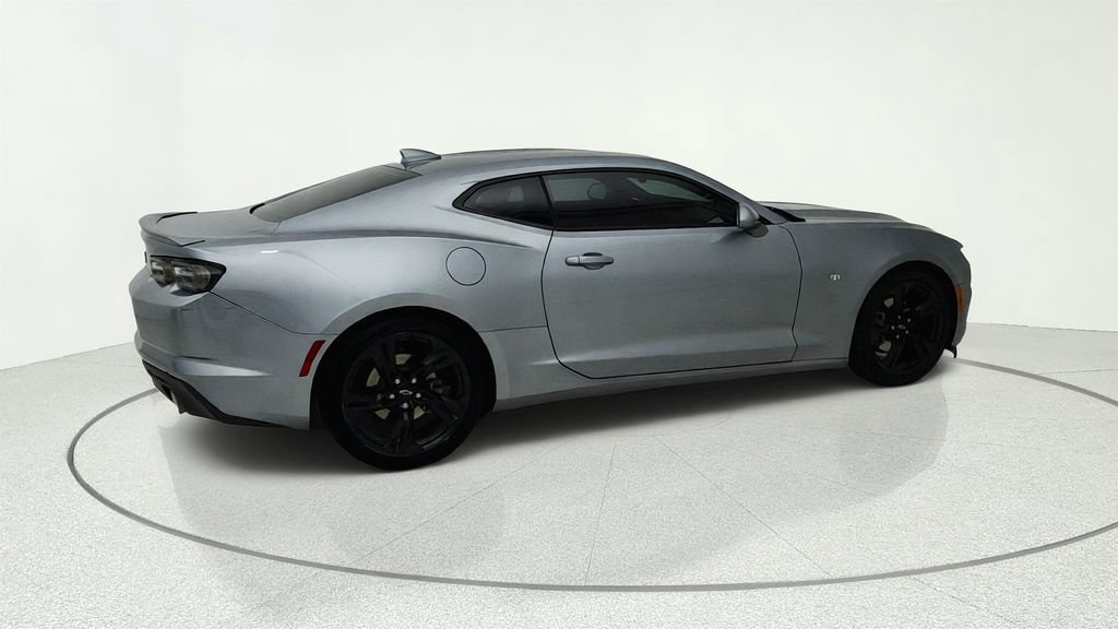 Used 2024 Chevrolet Camaro LT w/ RS Package RWD image 7