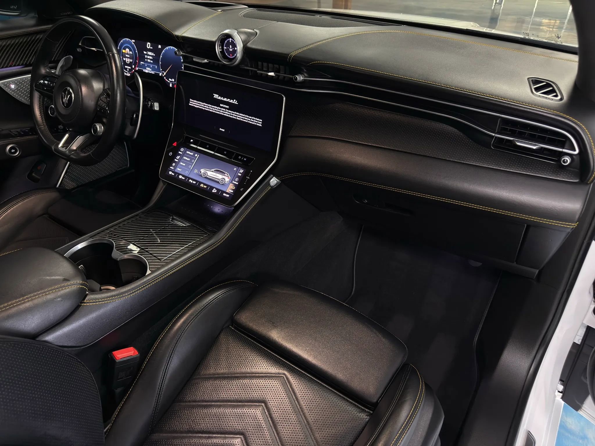 Used 2023 Maserati Grecale Trofeo image 22