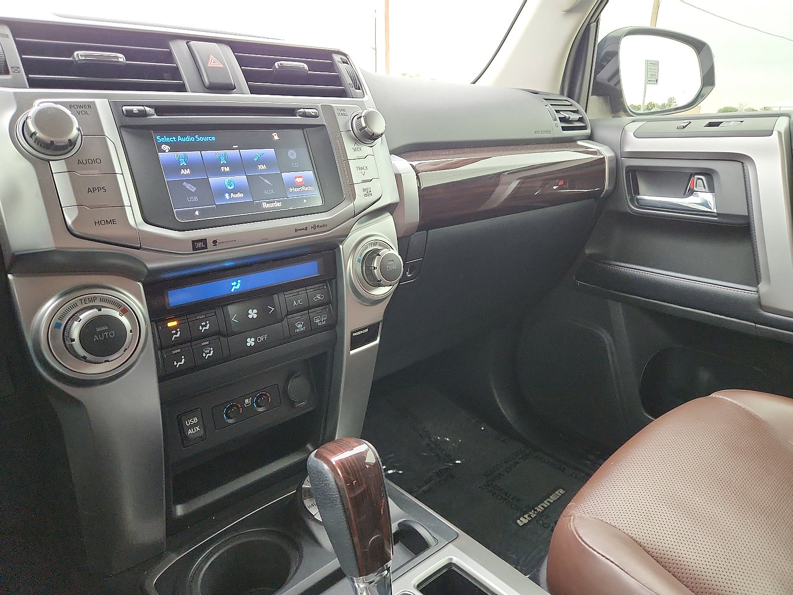 Used 2018 Toyota 4Runner Limited AWD/4WD image 20