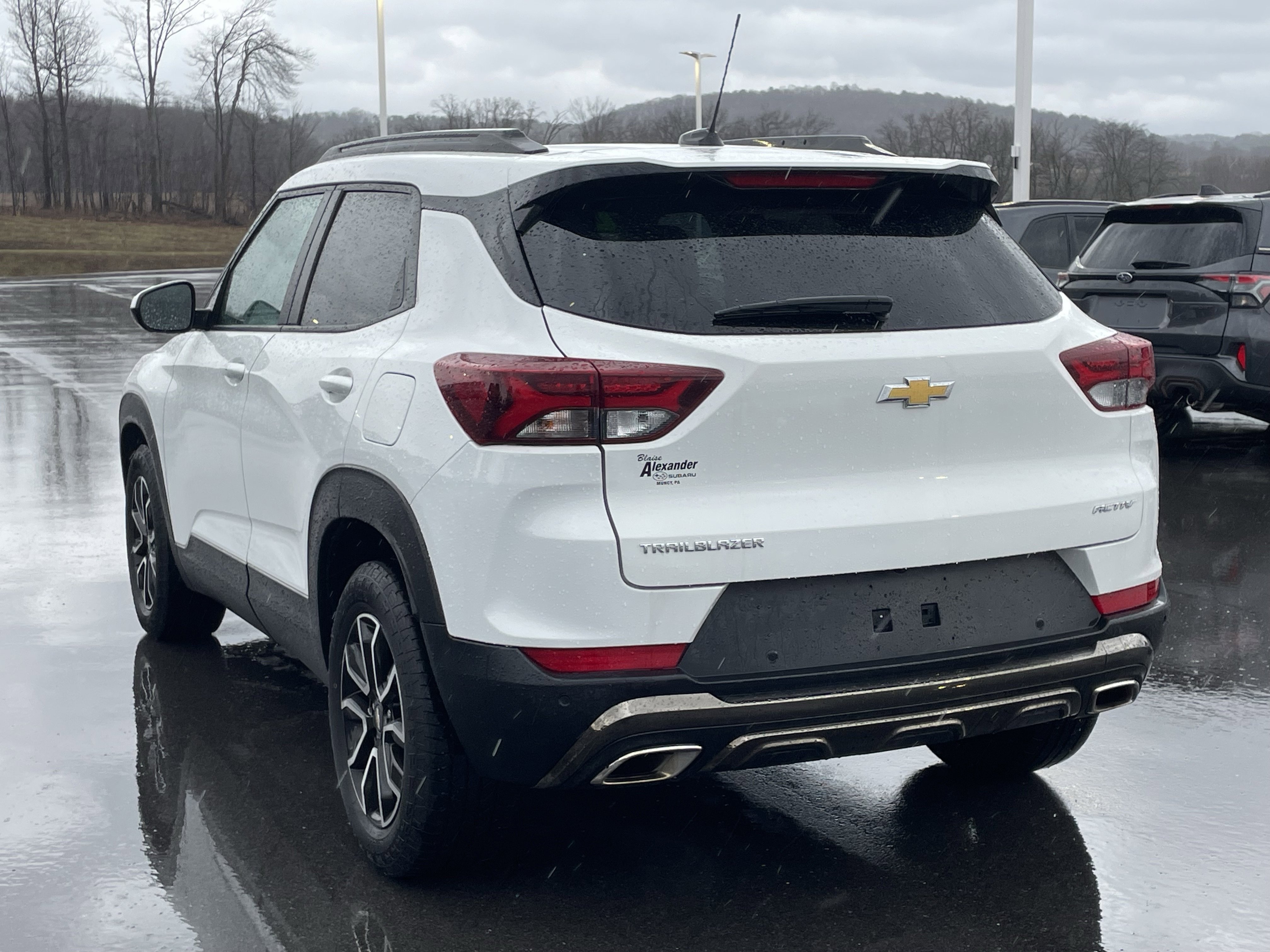 Used 2023 Chevrolet TrailBlazer ACTIV w/ Convenience Package image 6
